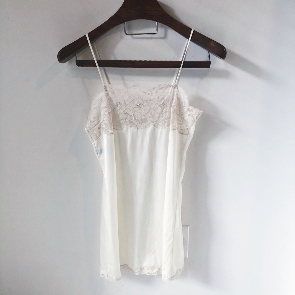 VINTAGE SATIN LACE SLIP DRESS - Picture 2 of 4